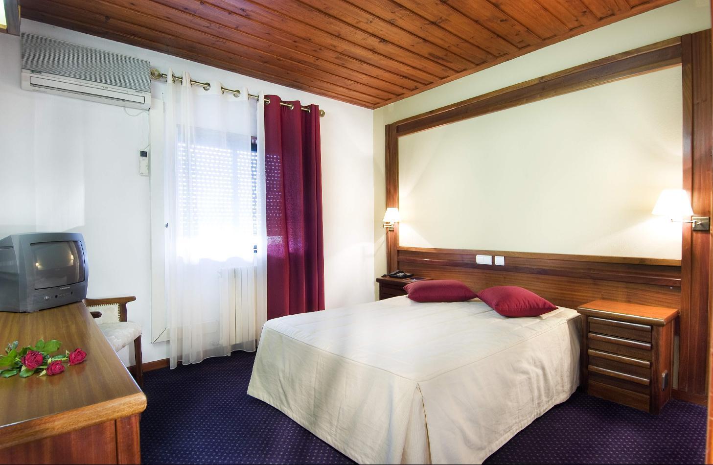 Hotel Eurosol Seia Camelo Zimmer foto